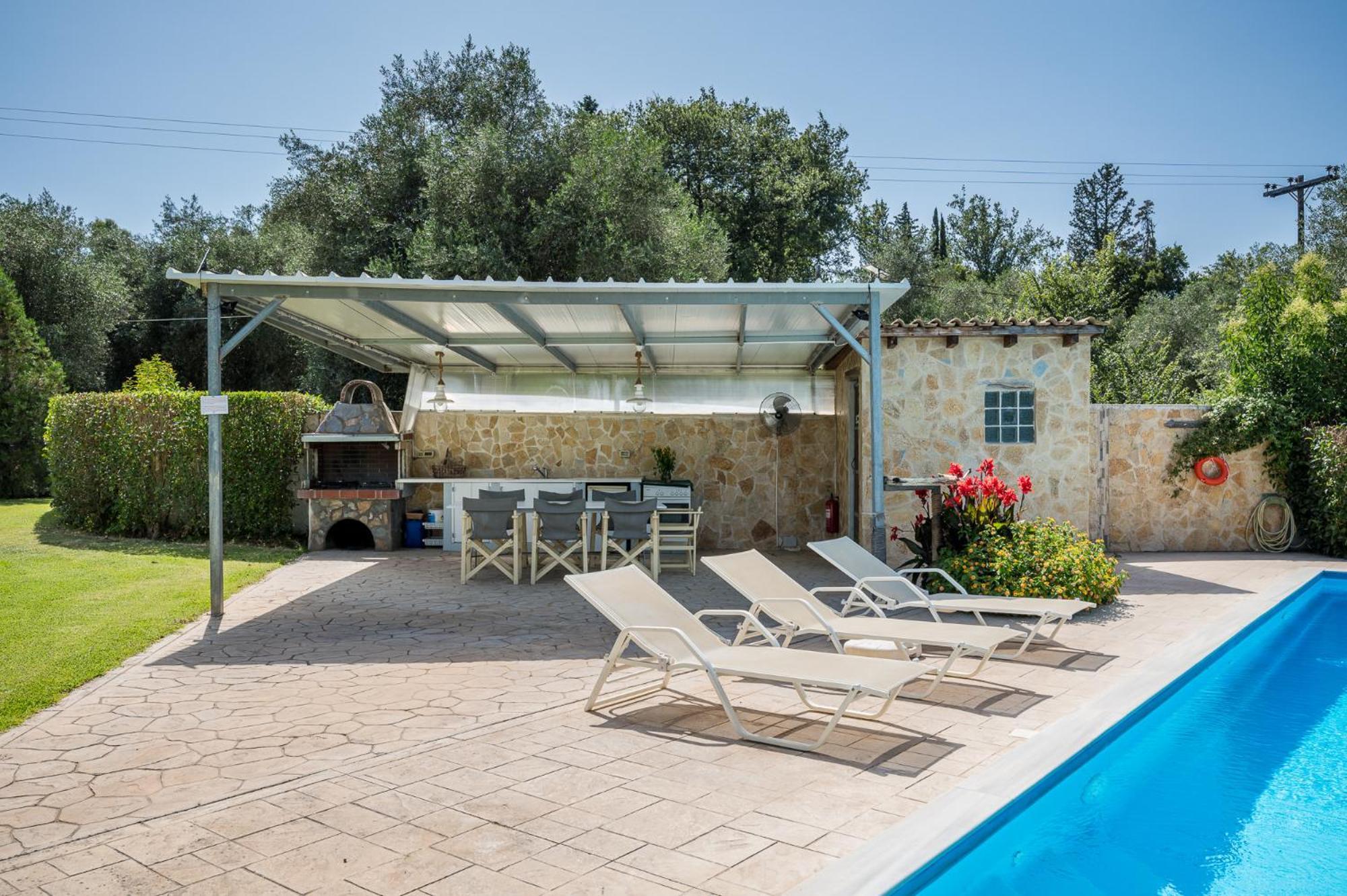 Villa Nefeli With Private Pool By Konnect Dassia  Eksteriør billede